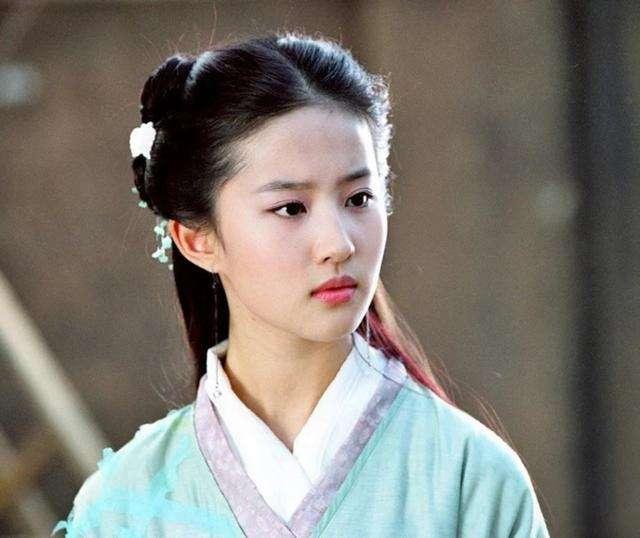 请吃瓜路人视频大全下载,笑料百出，快来一睹为快！