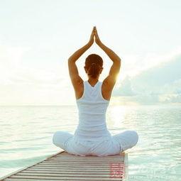 吃瓜瑜伽教练视频,揭秘瑜伽圈幕后趣事